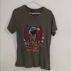 Def Leppard Graphic Tee